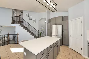 4839 W Western Hills Dr S, Riverton, UT 84096 - Photo 9