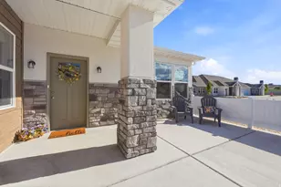 1481 N Saratoga View Ln, Saratoga Springs, UT 84045 - Photo 3