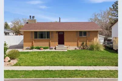6043 S Aquarius Dr, Kearns, UT 84118 - Photo 1