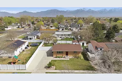 6043 S Aquarius Dr, Kearns, UT 84118 - Photo 37