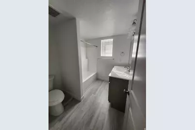 1006 W Peregrine Dr, Stansbury Park, UT 84074 - Photo 15