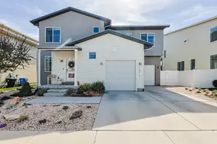 5371 W Rochdale Ln, Herriman, UT 84096 - Photo 1
