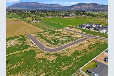 3106 S 3300 W #6, West Haven, UT 84401 - Photo 3