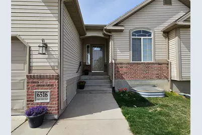 6516 S Apple Creek Ct W, Salt Lake City, UT 84118 - Photo 3