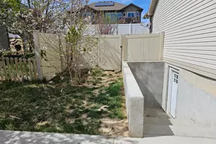 6516 S Apple Creek Ct W, Salt Lake City, UT 84118 - Photo 31
