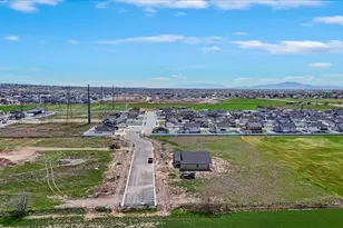 3114 S 3175 W, West Haven, UT 84401 - Photo 47