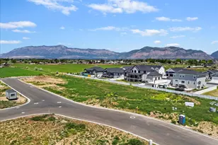 3114 S 3175 W, West Haven, UT 84401 - Photo 17