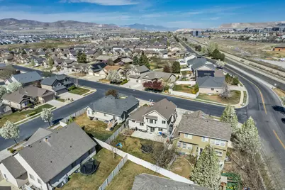 2389 W 2350 N, Lehi, UT 84043 - Photo 35