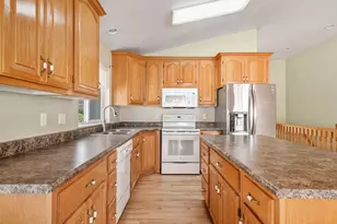 342 W 350 N, Orem, UT 84057 - Photo 7