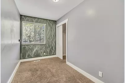 5028 W Grand View Peak Dr S, Riverton, UT 84096 - Photo 17