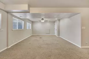 5028 W Grand View Peak Dr S, Riverton, UT 84096 - Photo 21