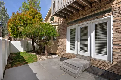 1364 E Old Maple Ct S, Salt Lake City, UT 84117 - Photo 17