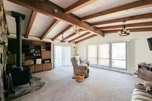 75 W 400 N, Smithfield, UT 84335 - Photo 9