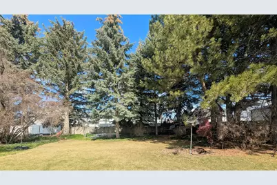 75 W 400 N, Smithfield, UT 84335 - Photo 33