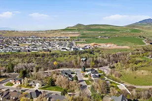 353 E Robin St, Smithfield, UT 84335 - Photo 61