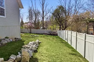 353 E Robin St, Smithfield, UT 84335 - Photo 53