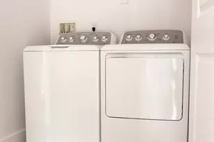 699 E Hillock Ct S, Draper, UT 84020 - Photo 23