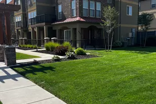 699 E Hillock Ct S, Draper, UT 84020 - Photo 1