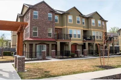 699 E Hillock Ct S #16, Draper, UT 84020 - Photo 1