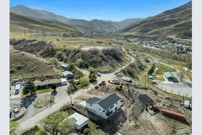 598 Canyon Rd, Tooele, UT 84074 - Photo 41