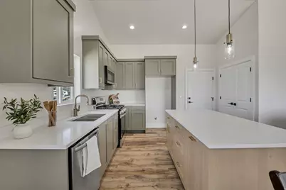 598 Canyon Rd, Tooele, UT 84074 - Photo 7