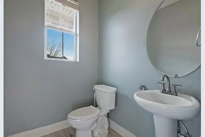 951 N Amberly Dr, North Salt Lake, UT 84054 - Photo 25