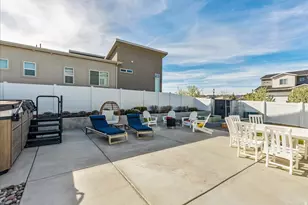 7908 S Lake Powell Rd W, West Jordan, UT 84081 - Photo 35