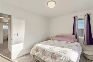 7908 S Lake Powell Rd W, West Jordan, UT 84081 - Photo 23