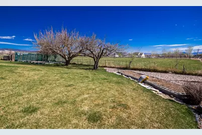 3356 W 1000 N, Vernal, UT 84078 - Photo 47