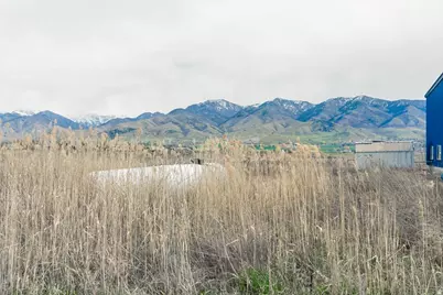 1001 W 4200 N, Smithfield, UT 84335 - Photo 13