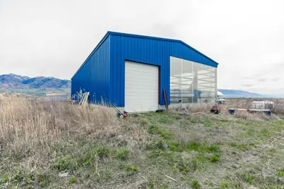 1001 W 4200 N, Smithfield, UT 84335 - Photo 11