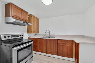 1211 W Tamarack Rd, Taylorsville, UT 84123 - Photo 23