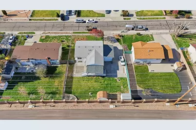 1211 W Tamarack Rd, Taylorsville, UT 84123 - Photo 29