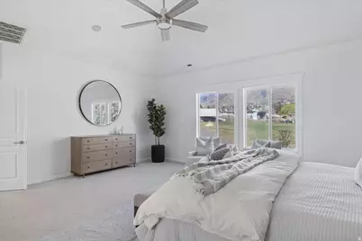 2416 N Timothy Cir E, Pleasant Grove, UT 84062 - Photo 17