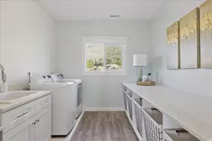 2416 N Timothy Cir E, Pleasant Grove, UT 84062 - Photo 27