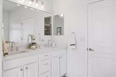 2416 N Timothy Cir E, Pleasant Grove, UT 84062 - Photo 21