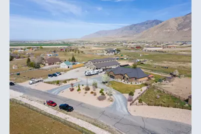 3050 N Bronzewood Cir, Erda, UT 84074 - Photo 69