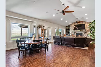 3050 N Bronzewood Cir, Erda, UT 84074 - Photo 9