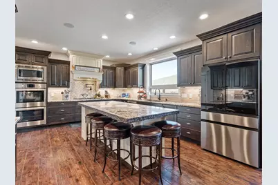 3050 N Bronzewood Cir, Erda, UT 84074 - Photo 13