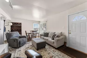 1090 E 460 St S, Provo, UT 84606 - Photo 9