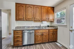 1090 E 460 St S, Provo, UT 84606 - Photo 19