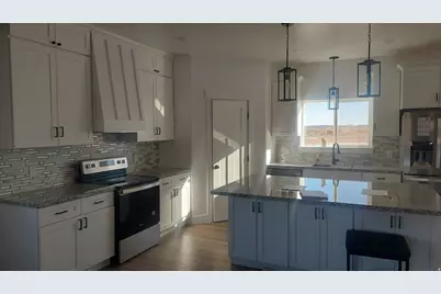 2159 W 520 S, Roosevelt, UT 84066 - Photo 5