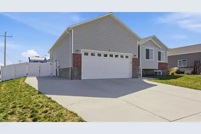 29 W 930 S, Tremonton, UT 84337 - Photo 3