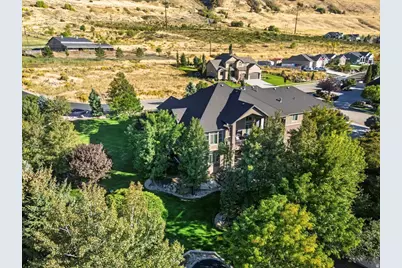 1542 S Valley View Dr E, Perry, UT 84302 - Photo 5