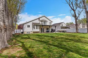 1149 W 1520 N, Clinton, UT 84015 - Photo 27