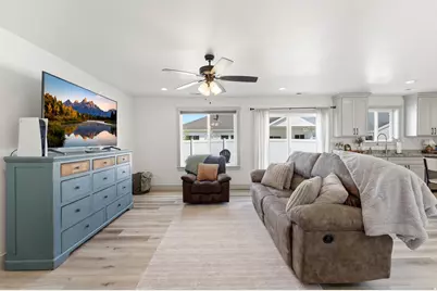 1275 S 300 W, Tremonton, UT 84337 - Photo 17