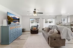 1275 S 300 W, Tremonton, UT 84337 - Photo 17