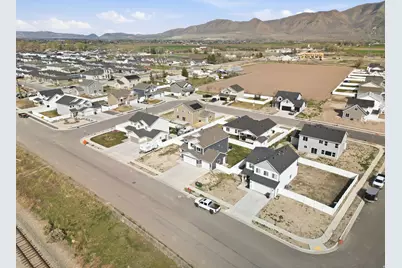 1275 S 300 W, Tremonton, UT 84337 - Photo 45