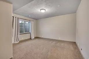 5612 W High Spirit Ct S, Herriman, UT 84096 - Photo 35