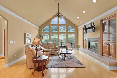 395 S 200 E, Willard, UT 84340 - Photo 5